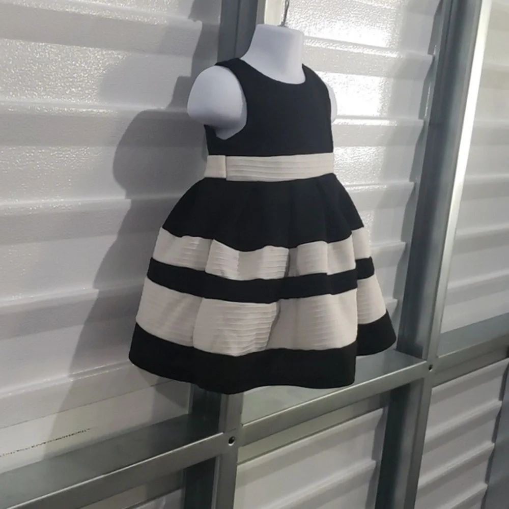 Toddler‎ dress size 2T